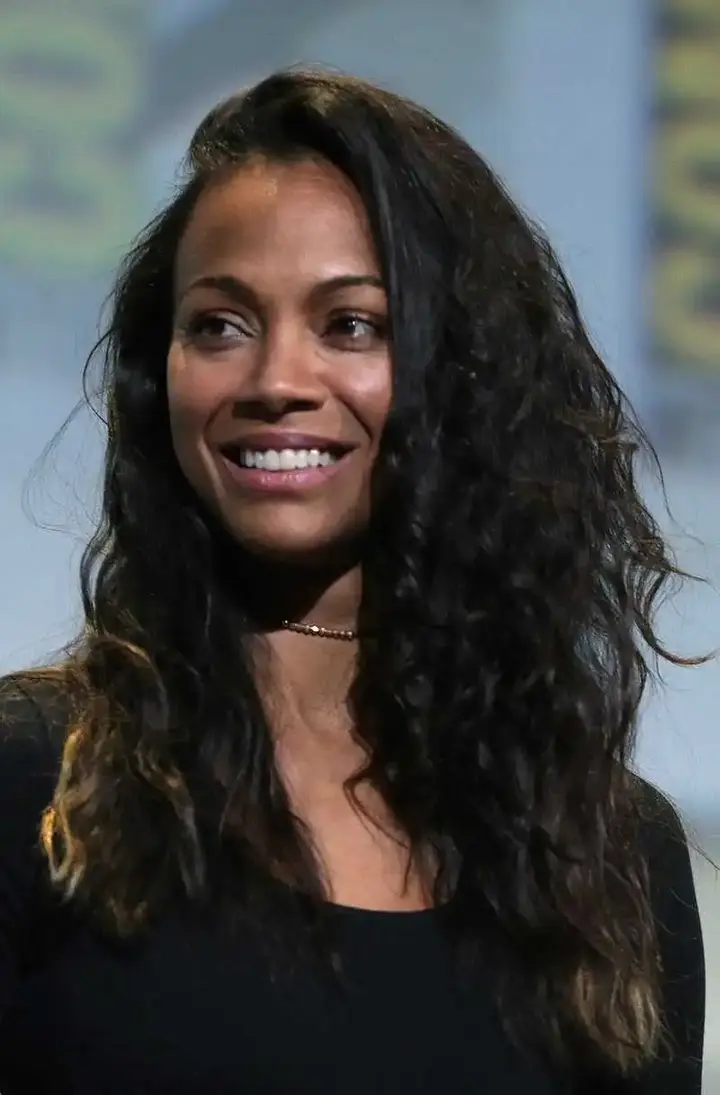 Zoe_Saldana_(28584925641)_(cropped_2).webp